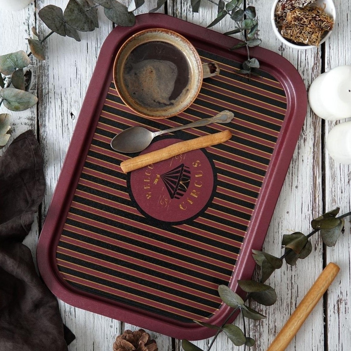 285x400 mm Rectangular Metal Tray Vintage Circus Elegance