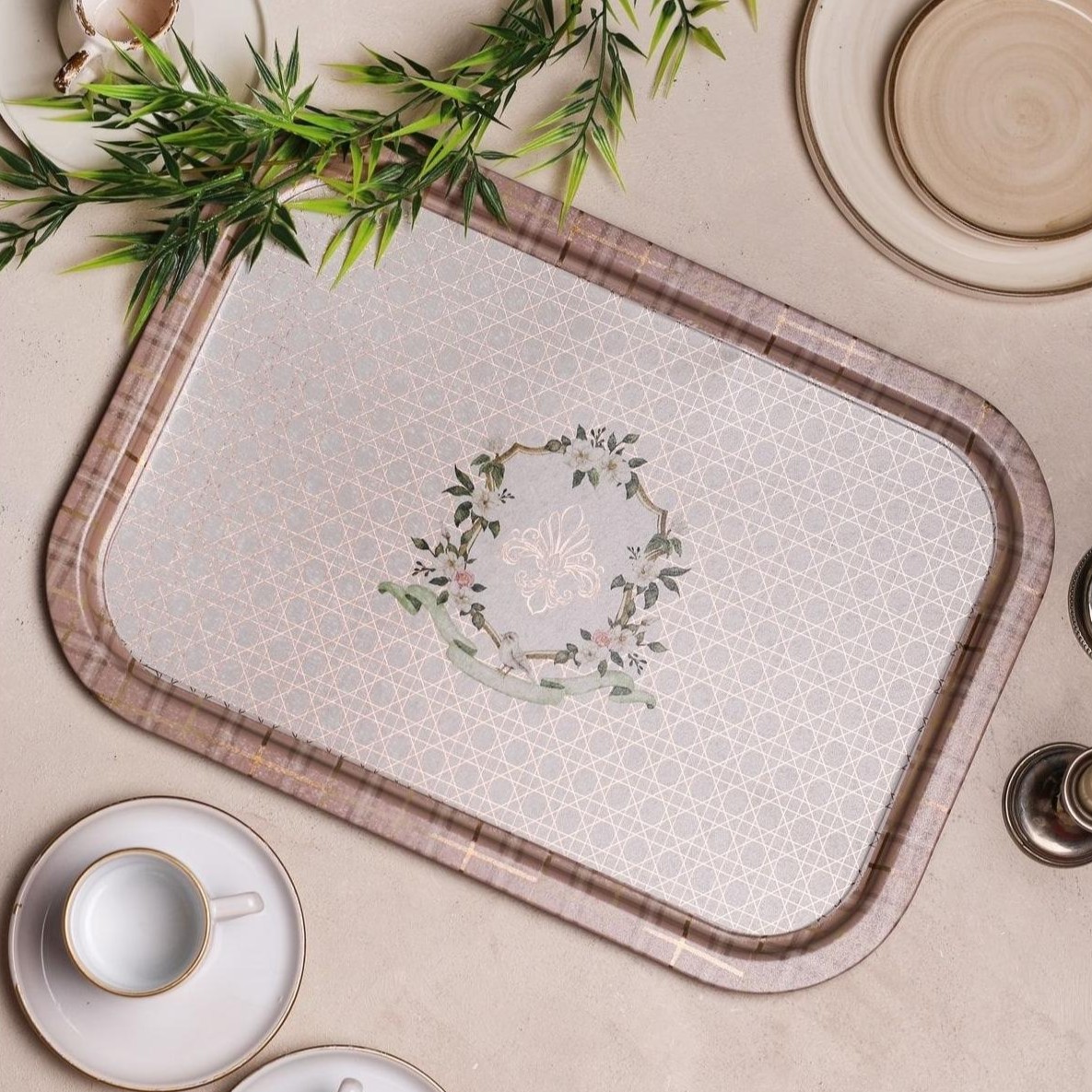 285x400 mm Rectangular Metal Tray Rosy