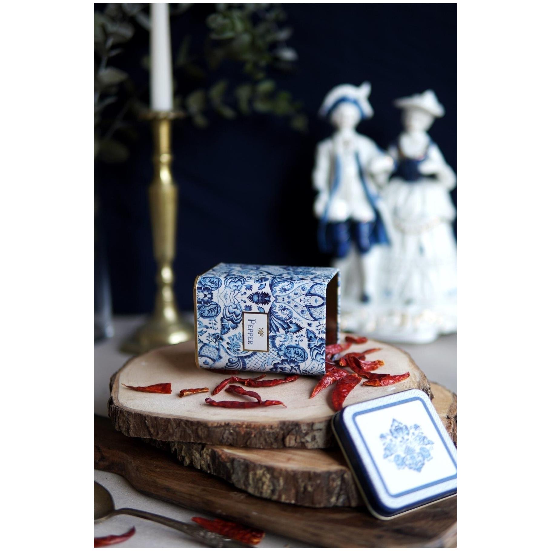 75x75x102 mm Square Metal Box 0.5L slip Lid Azulejo-Inspired Blue &amp; White Decorative Pattern